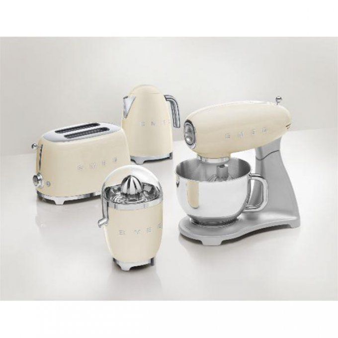 Presse-agrumes Direct verre SMEG - CJF01CREU